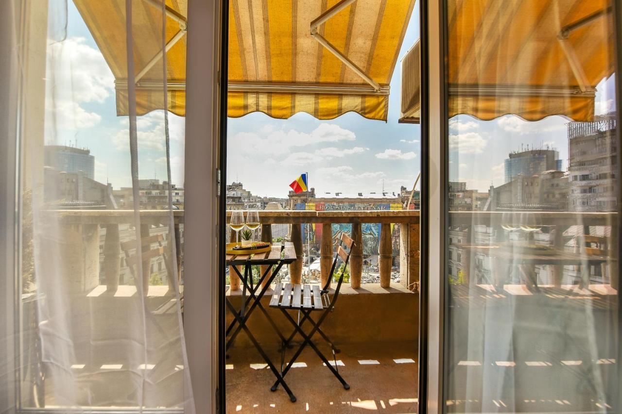 Chic Accommodation With Breathtaking Views Over Calea Victoriei - Your Central Heaven Bucureşti Exterior foto