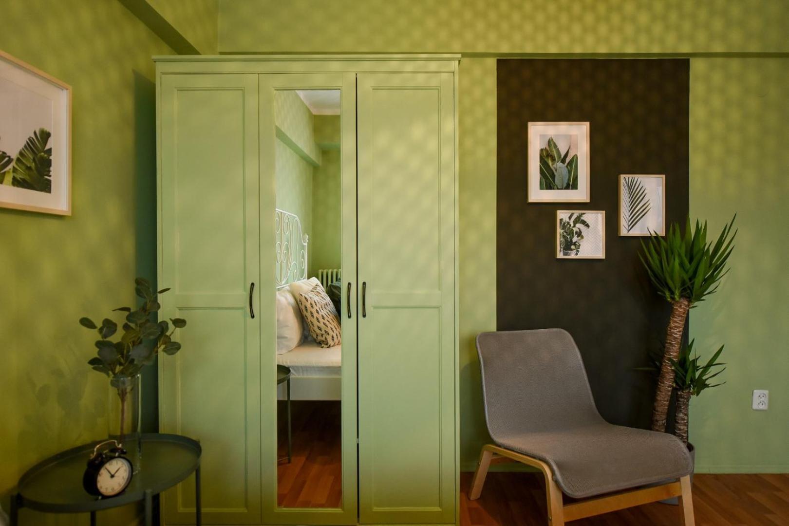 Chic Accommodation With Breathtaking Views Over Calea Victoriei - Your Central Heaven Bucureşti Cameră foto